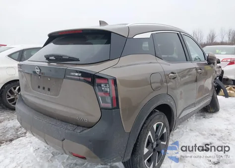 2025 Nissan Kicks Sv Intelligent Awd z USA, uszkodzony, nr VIN 3N8AP6CB5SL429550